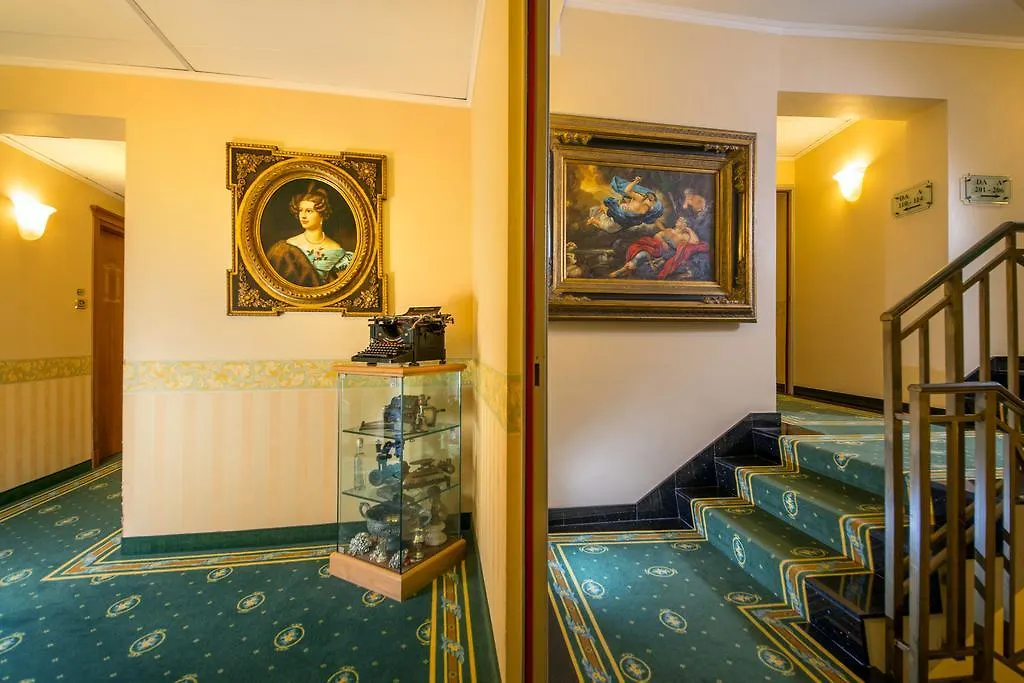 Colonna Hotel Frascati Italy